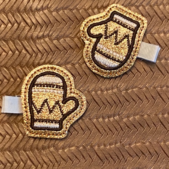 Bern’s mittens felt hair clip set - Picture 1 of 1